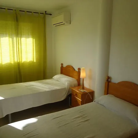 Paseo Maritimo Frontal Lek Апартаменты